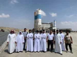 Students of the College of Engineering Visit Al-Martan Concrete Factory